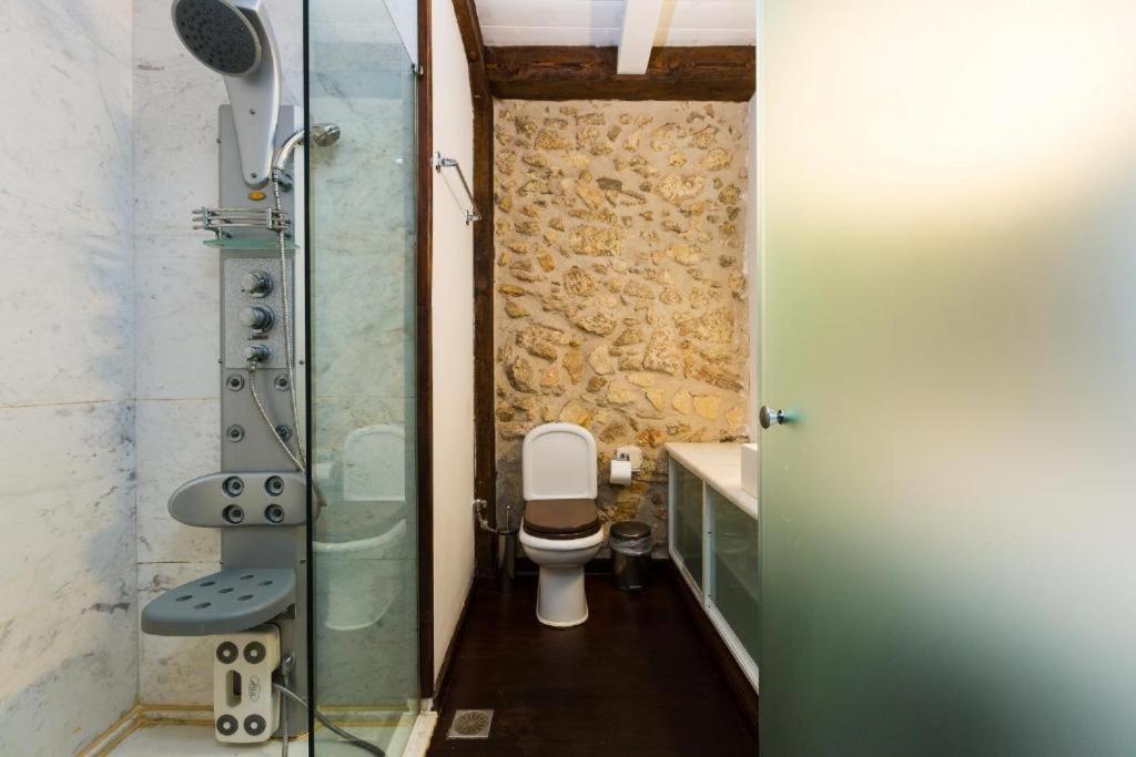Volakas Beachfront Suites Ретимно Екстериор снимка