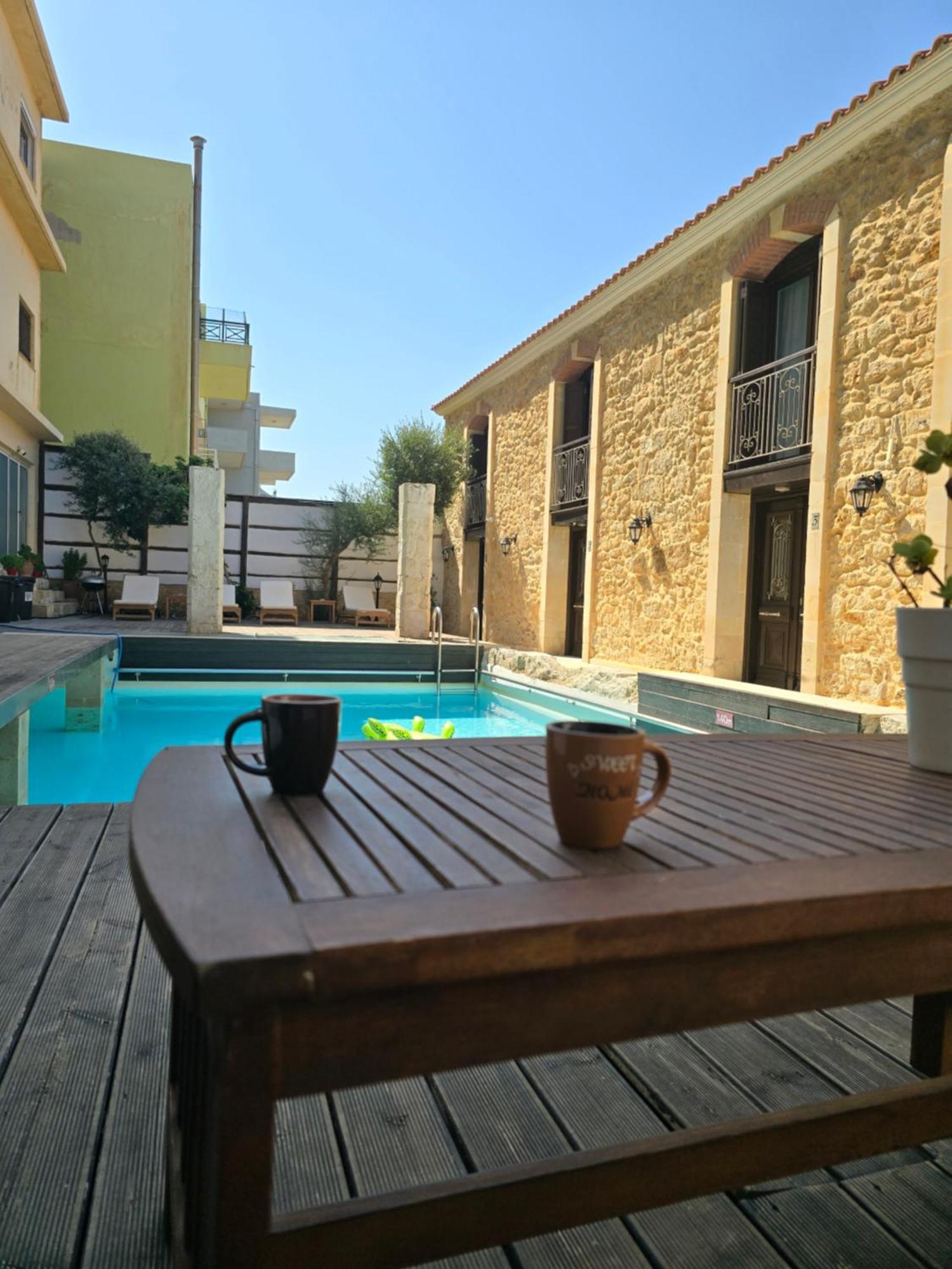 Volakas Beachfront Suites Ретимно Екстериор снимка