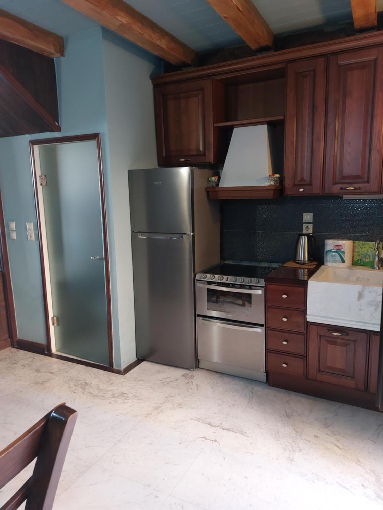 Volakas Beachfront Suites Ретимно Екстериор снимка